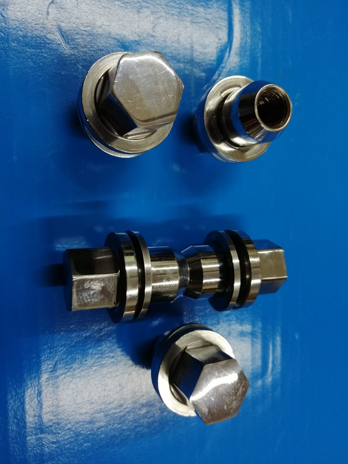 BMW YEDEK PARÇA -11