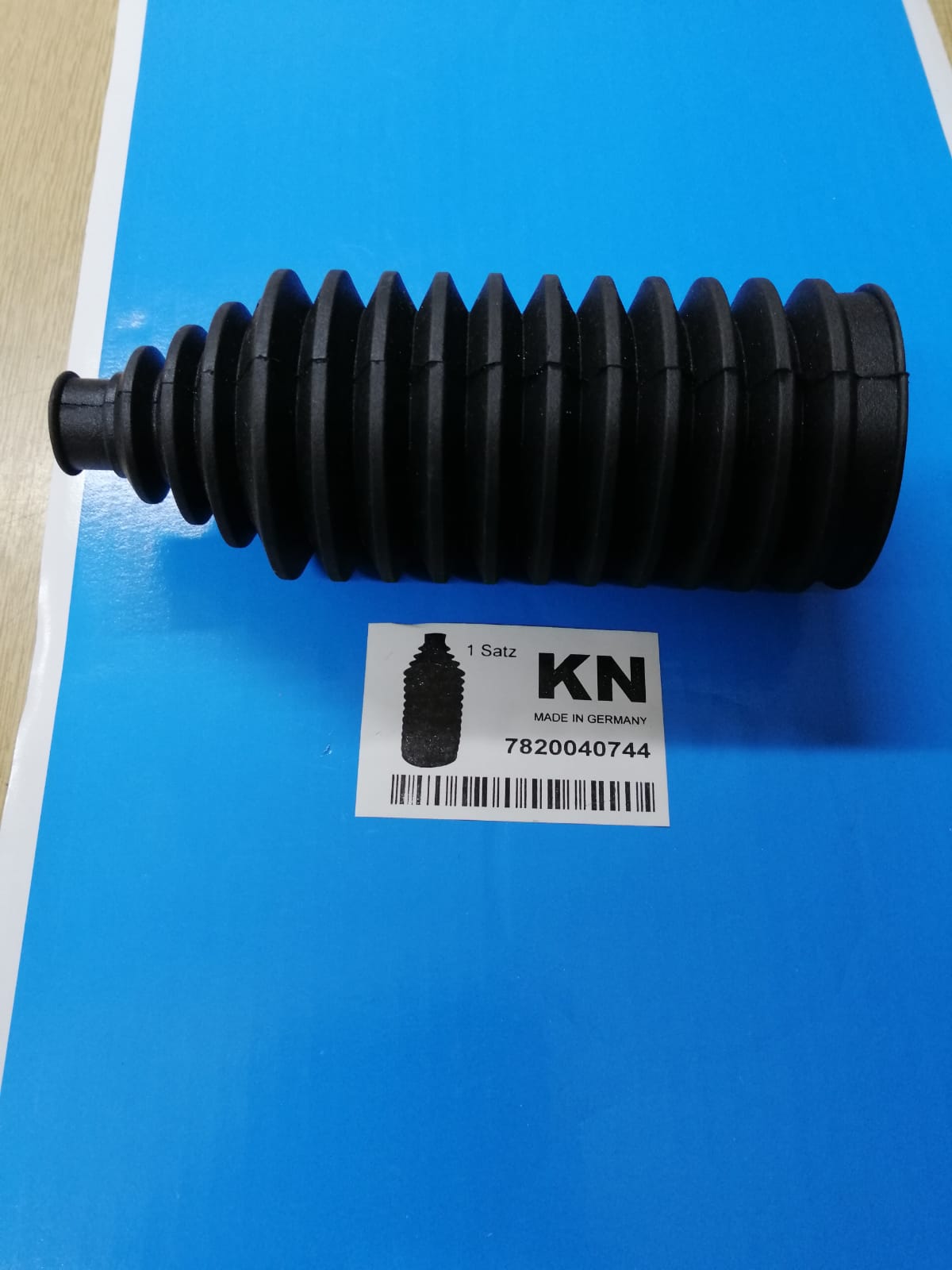 BMW YEDEK PARÇA -61